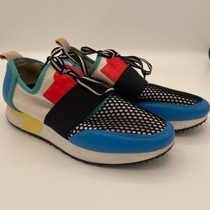 Steve Madden Women's Arctic Fashion Sneakers - size 6